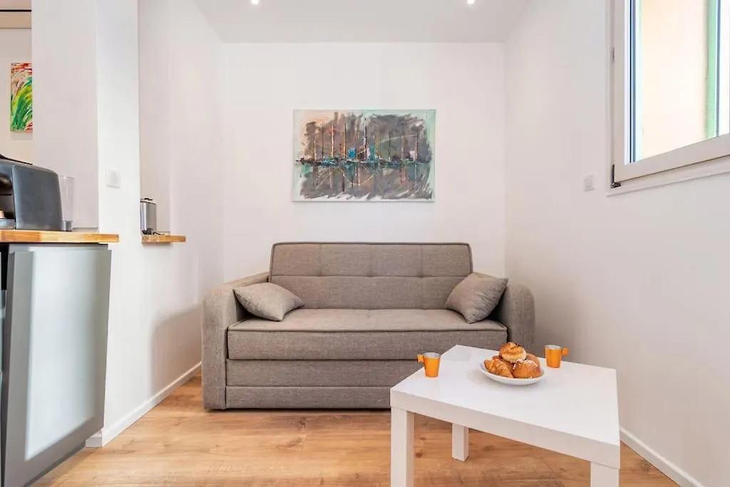 Apartment Cannes 3 Pieces Renove 2023 Vieux Port Et Palais Olam Properties France